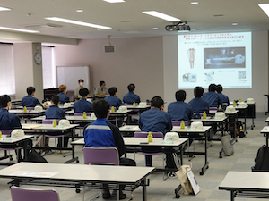 長岡工業高等専門学校の皆さまが工場見学に来社されました。